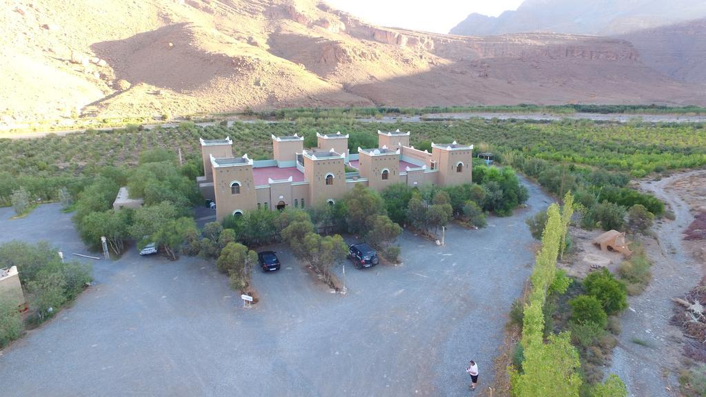 Kasbah Hotel Camping Jurassique Ifri Exterior photo